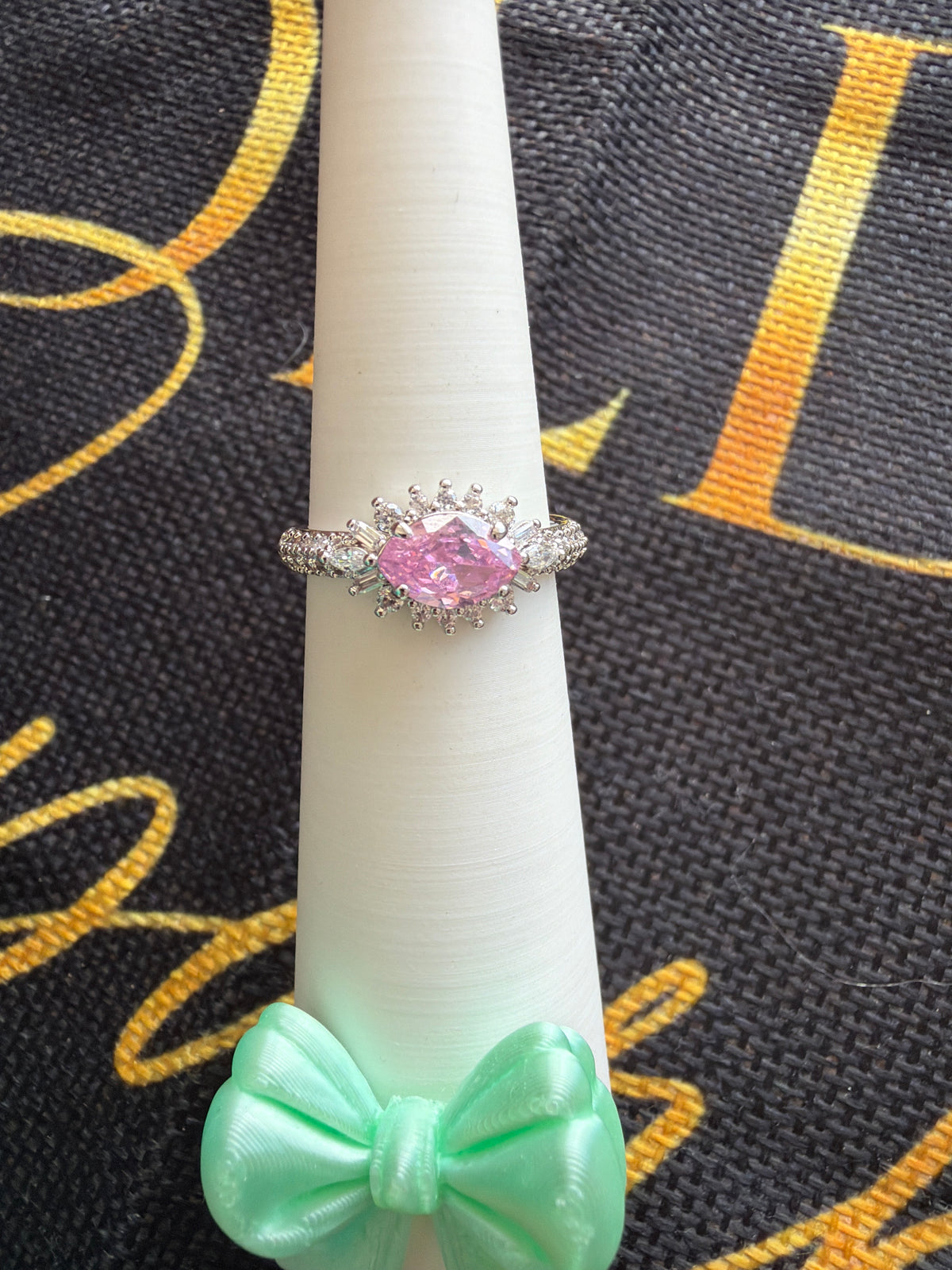 Size 8 Ring