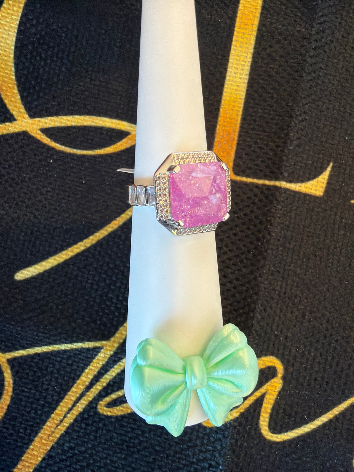 Size 8 ring