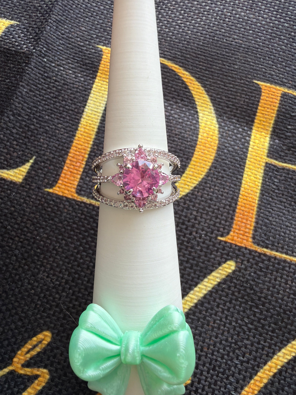 Size 8 Ring
