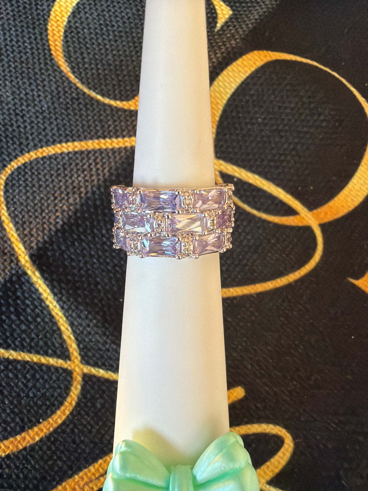 Size 6 ring