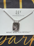 Obsidia necklace