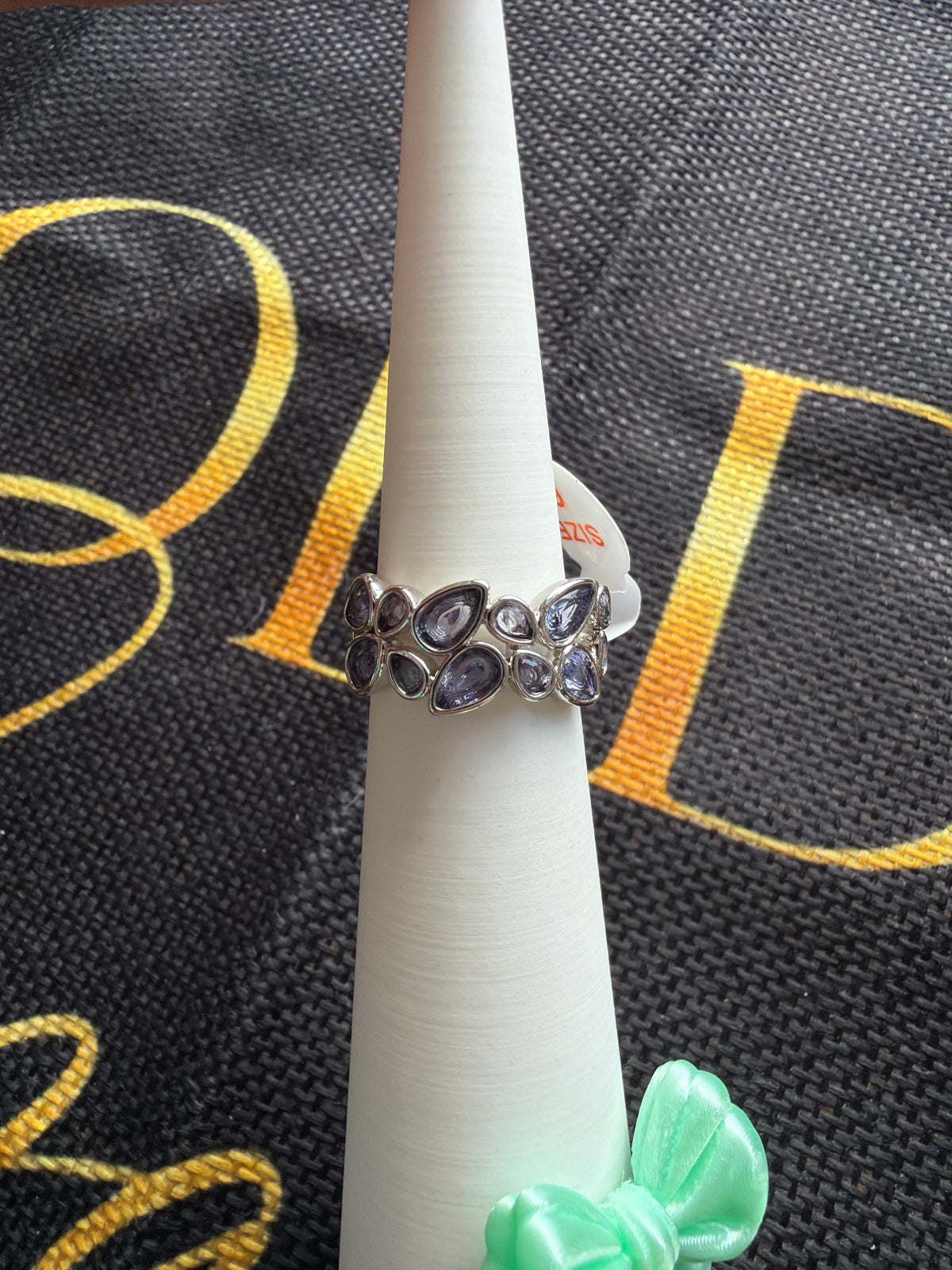 Size 6 Ring