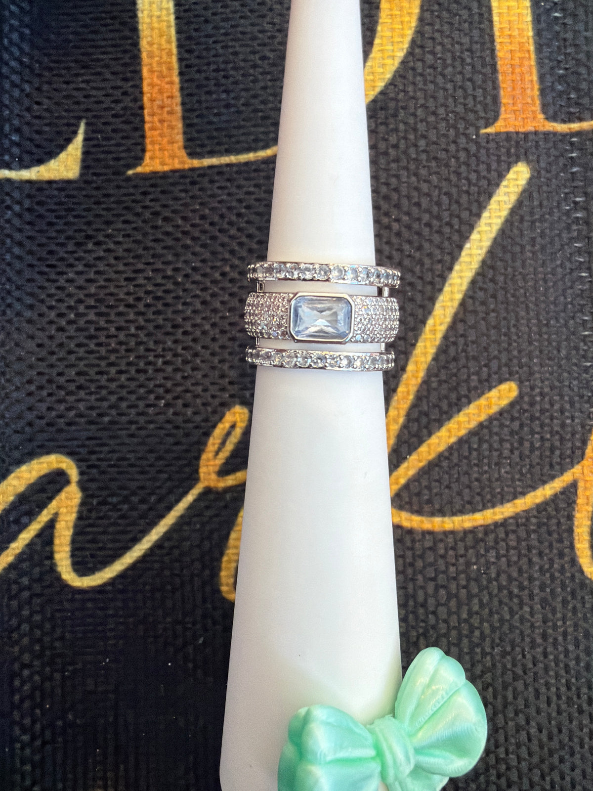 Size 6 ring