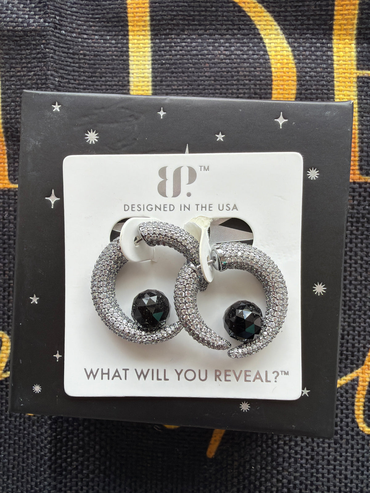 Obsidia Earrings