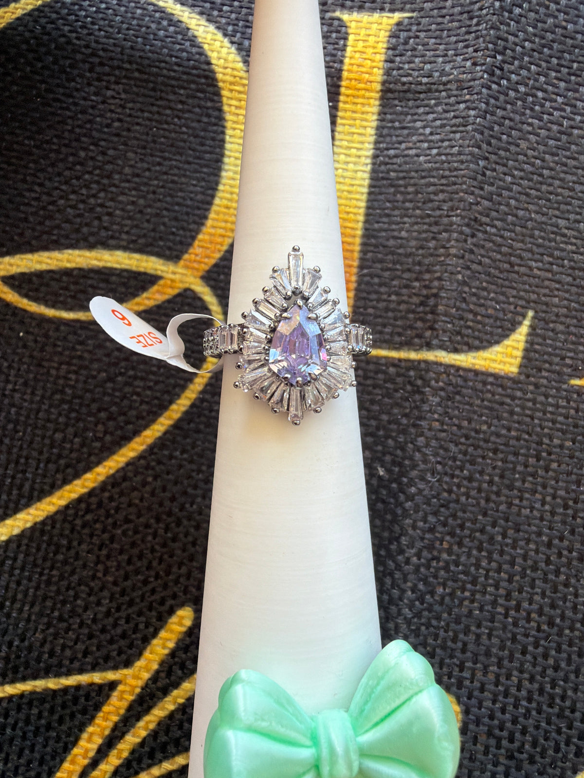 Size 6 ring